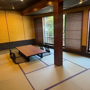 Onsen Ryokan Yaeikan Hakone